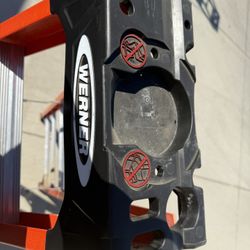 Werner 6 Feet Fiberglass Ladder