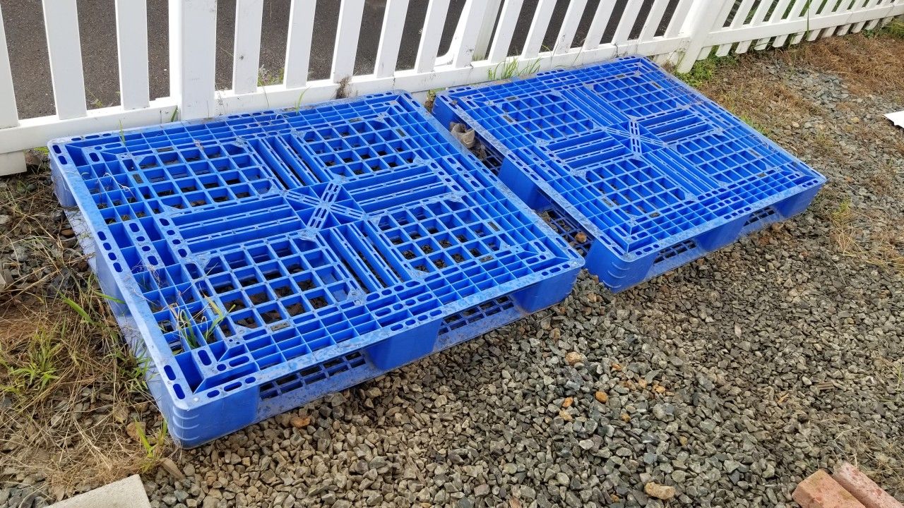 Plastic Pallets