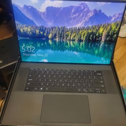Dell Xps 17 9700 I7 2.60hz 64gb RAM 2Tb Ssd  