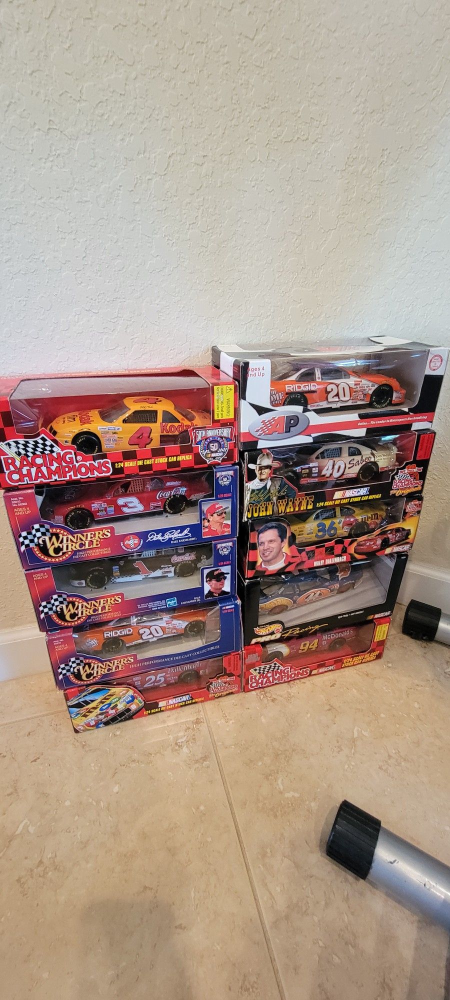 Nascar 1/24 Scale Die Cast Cars-Free Bonus