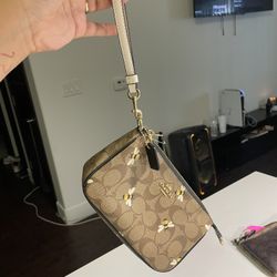Bumble Bee Small Coach Wallet/Bag