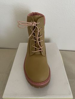 Boots $15