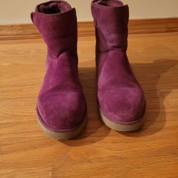 Womens Purple Ugg Boots, Size 8