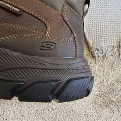 SKECHERS MENS HIKING BOOTS!!!!!!!