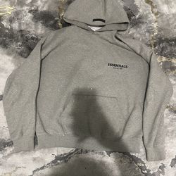 Essential hoodie