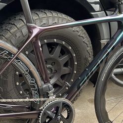 GIANT TCR ADVANCED PRO 2023