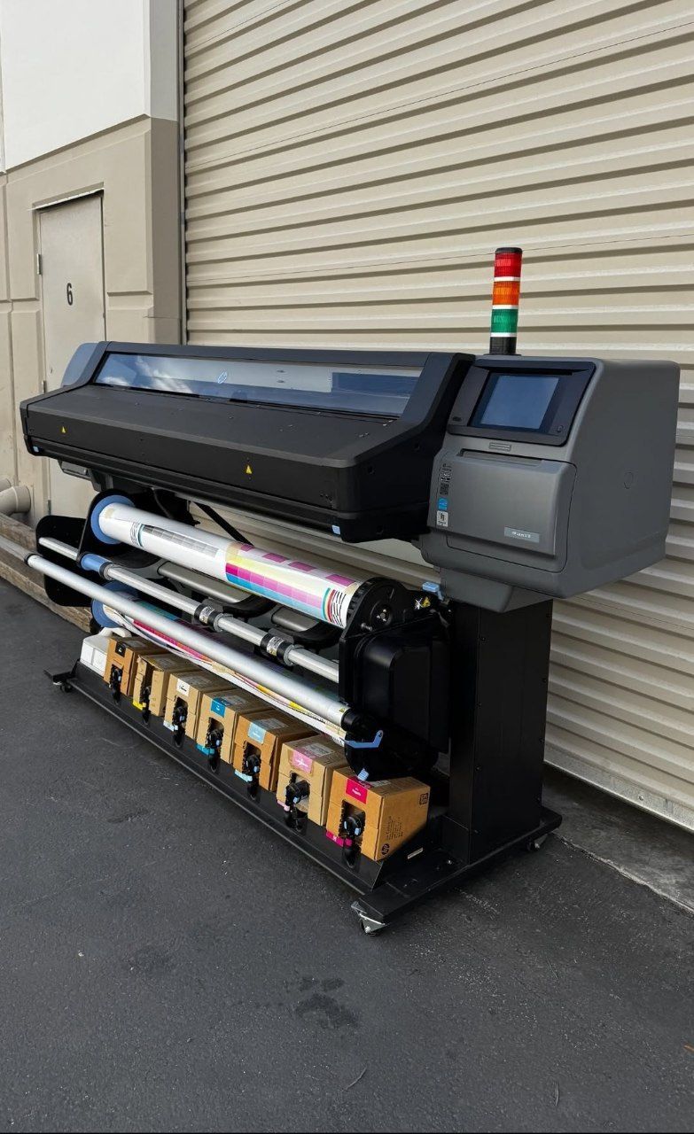 HP LATEX 570 LARGE FORMAT PRINTER