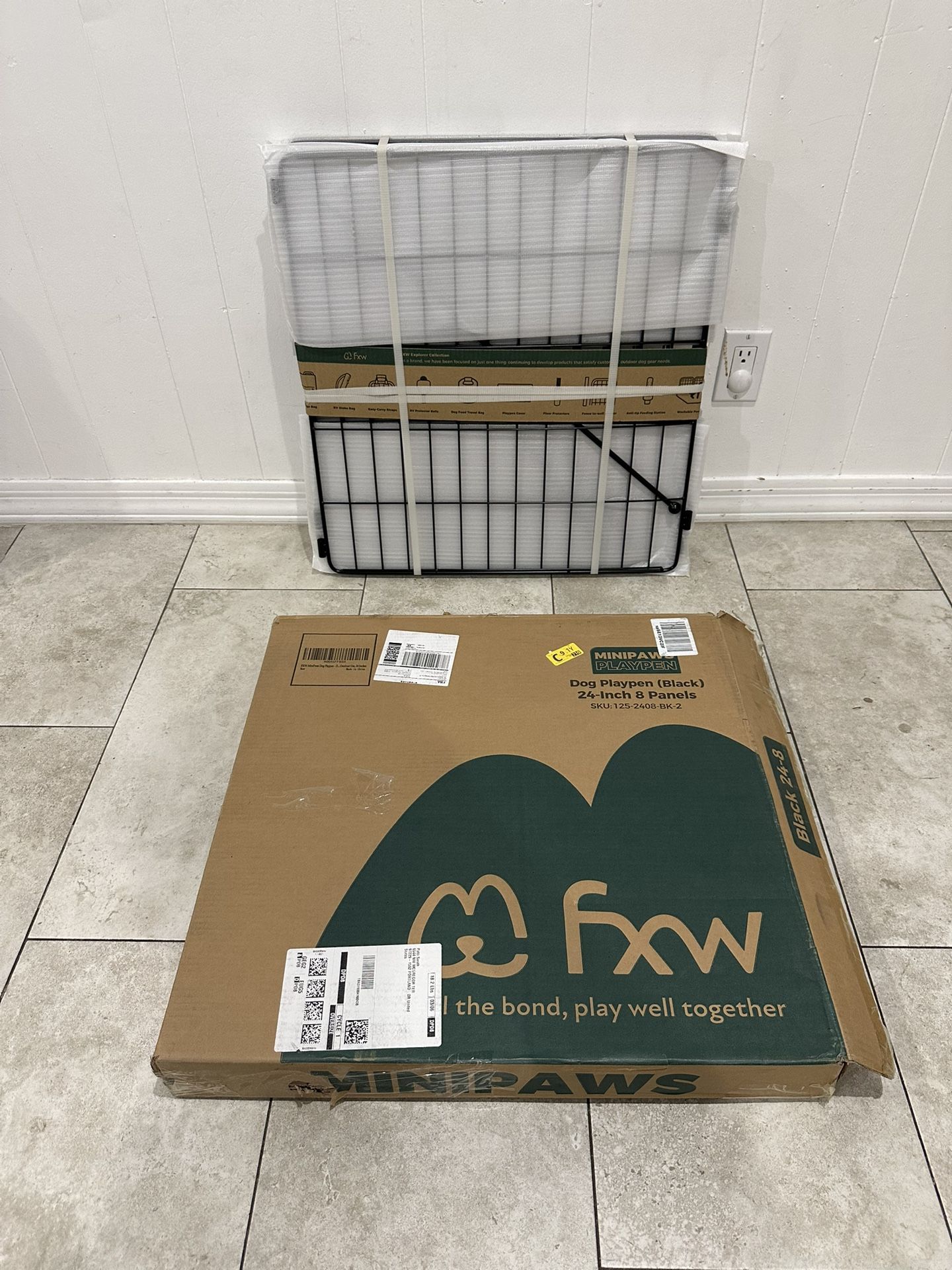 Heavy Duty Playpen / Pet Fence