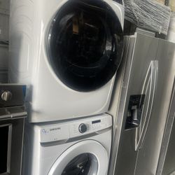 washer dryer electric  front load 