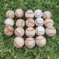 Baseballs 