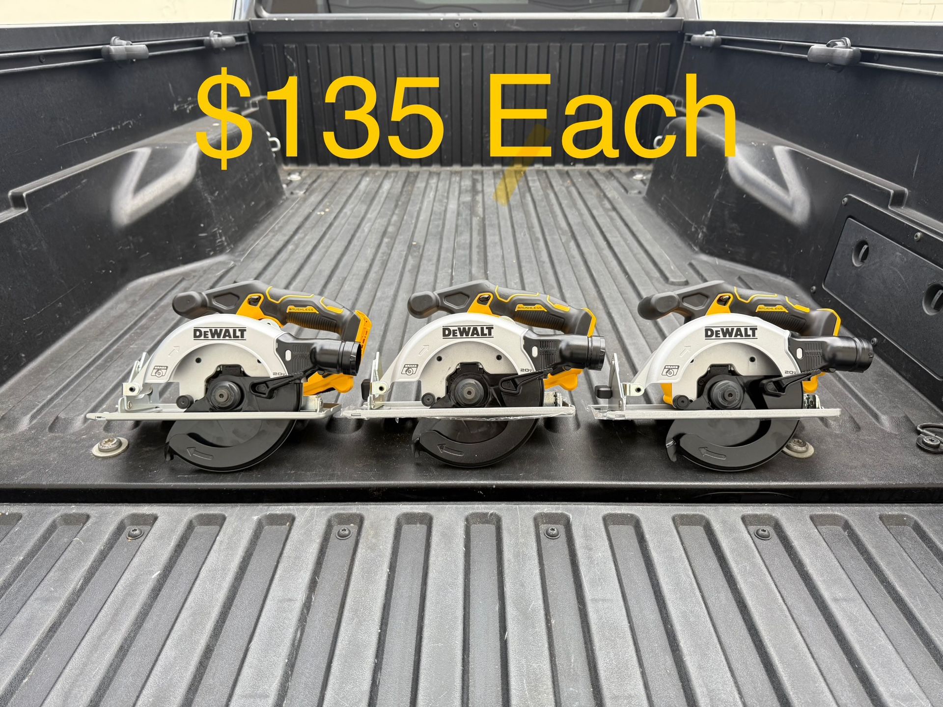 NEW DEWALT 20V MAX Cordless Brushless 6-1/2 in. Sidewinder Style Circular Saw (Tool Only) **3 Available, $135 Each**