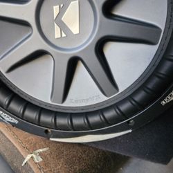 Kicker CVX 12