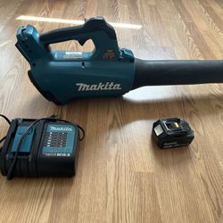 Makita Leaf Blower ( Still New) 