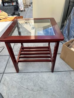 Comer Tables 