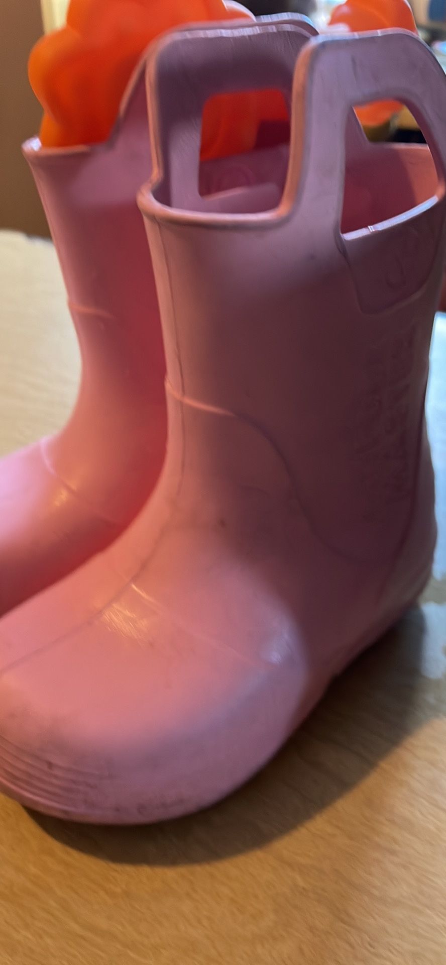 Girls Rain Boots Size 10T Pink Color