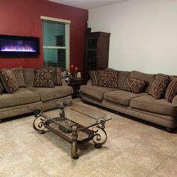 Living Room Set/Juego De Sala