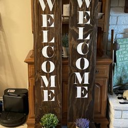 Beautiful plant holder porch sign