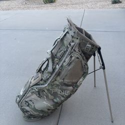 Ping Hoofer camo golf bag + matching driver headcover 