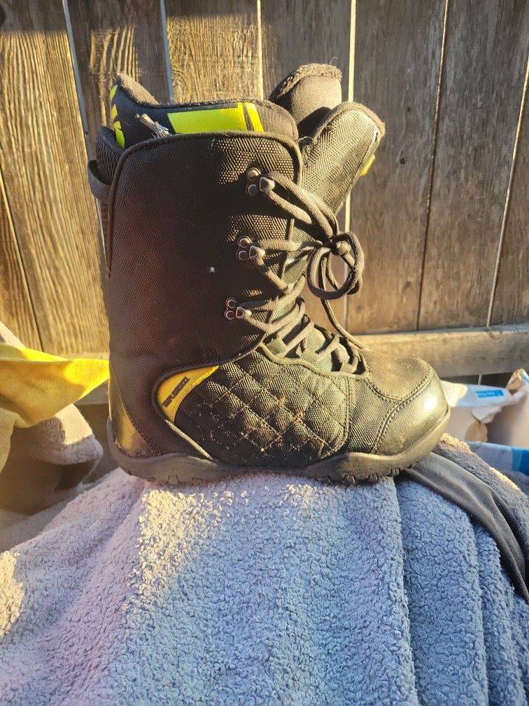 Triple Nickel Snow Boots 50 Only Used One Time 