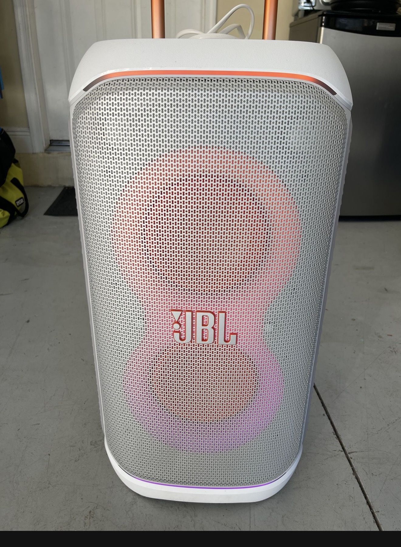 JBL Party Box Stage 320 White