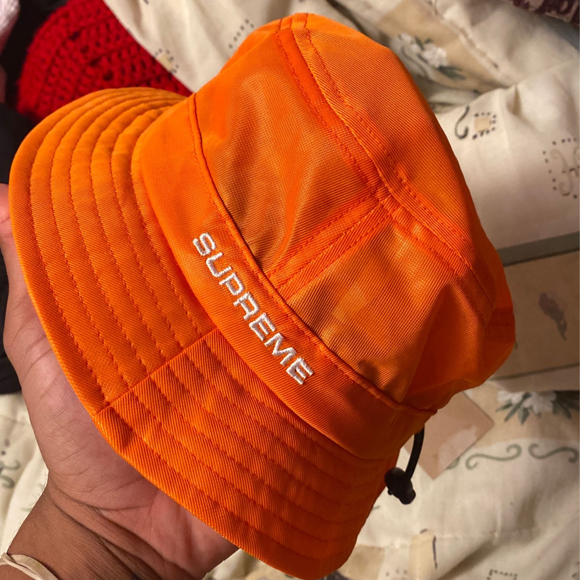 Supreme Bucket hat