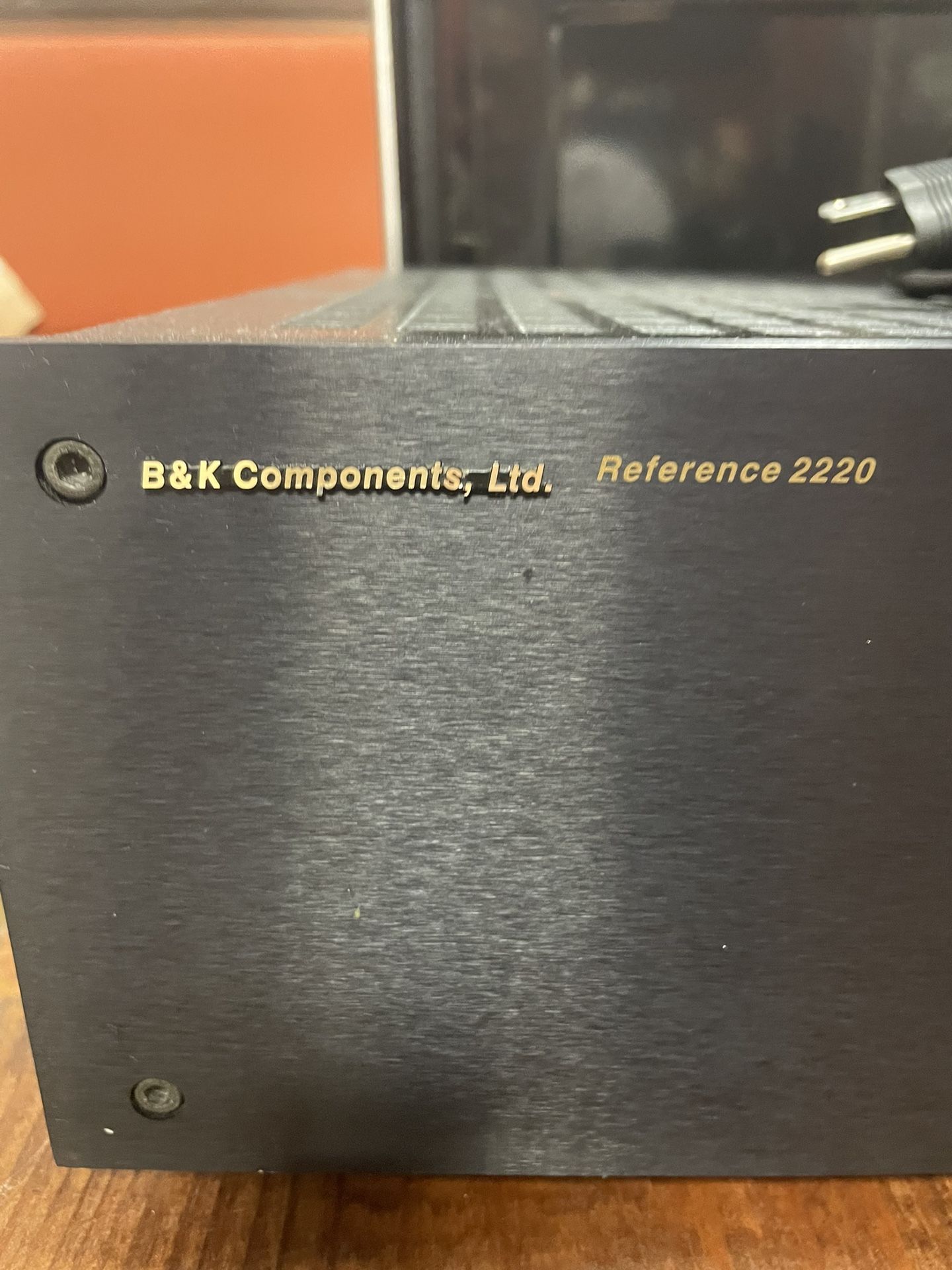 B&K Reference 2220 Amplifier In Good Cosmetic And Working Condition