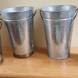 4 pcs. new Galvanized Metal Planters/Organizers
