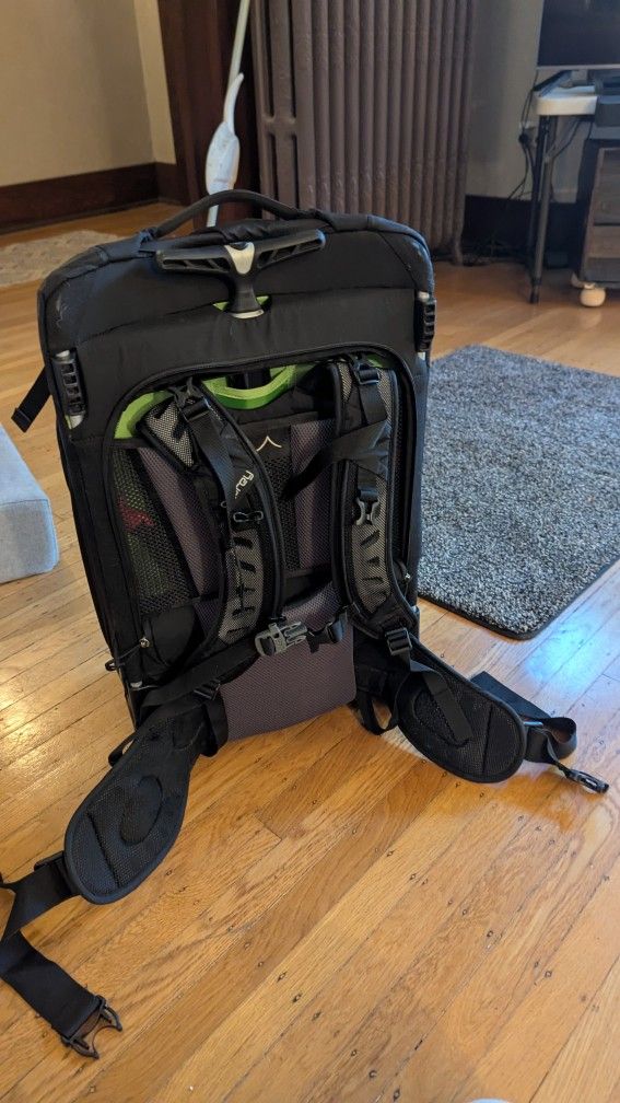 Osprey Ozone Convertible Luggage