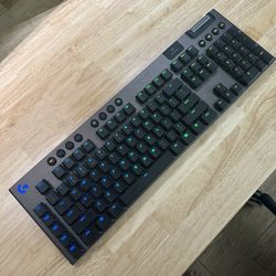 Logitech G915 TKL Gaming Keyboard