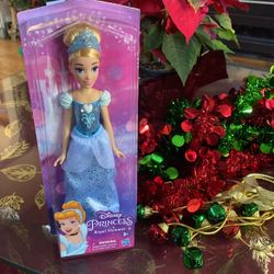 Disney Royal Princess Royal Shimmer