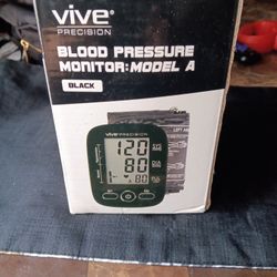 Blood Pressure  Monitor Brand New 20 Dollars