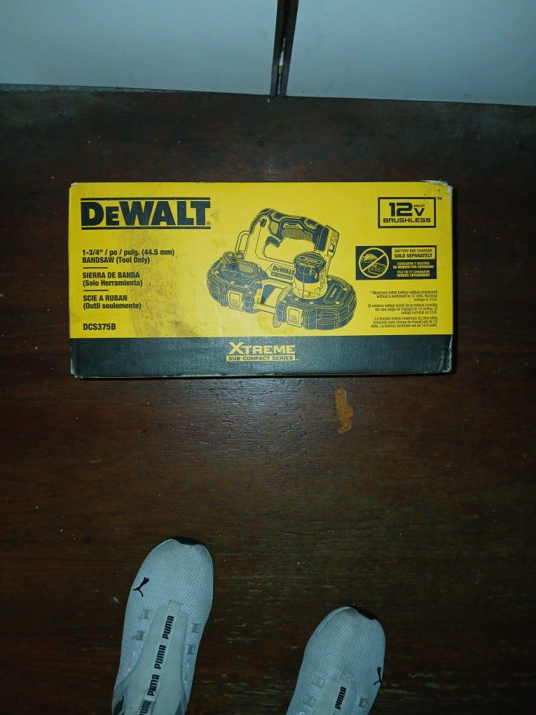 Dewalt, 1 3/4 inch Band saw.