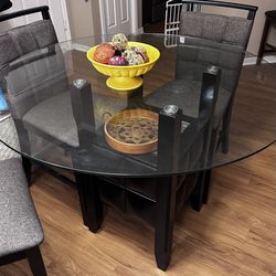 Round Dining Table