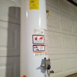 30 Gallon Water Heater 