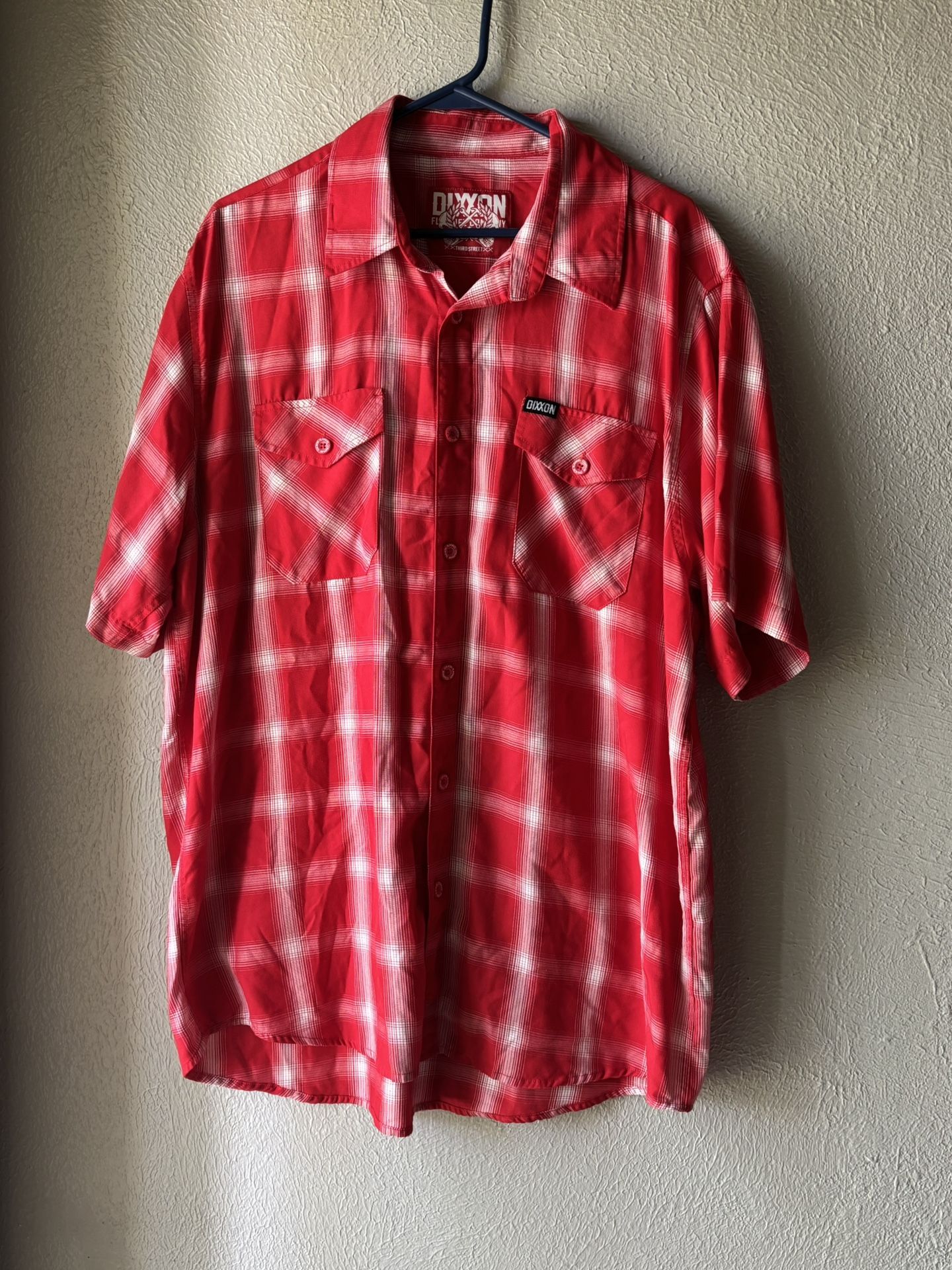 Nixxon Flannel Shirt size XL short sleeves