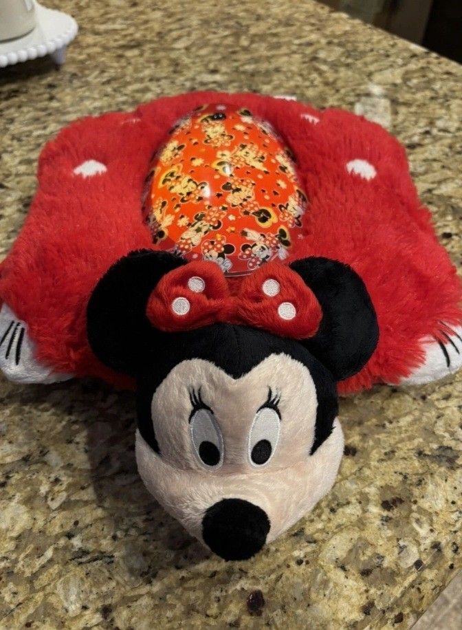 Minnie Mouse Light Up Snuggle Pal
