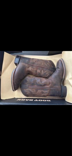 OLD WEST BOYS' BROWN WESTERN BOOTS - BROAD SQUARE TOE . Size 4
