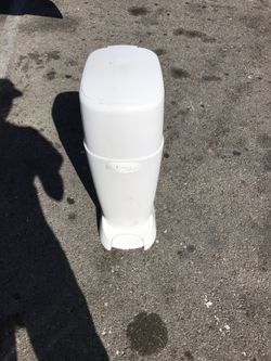 Diaper genie