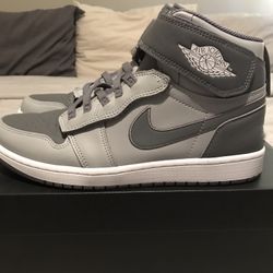 Jordan 1 Flyease