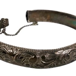 Floral Etched Bracelet 