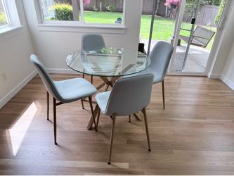 Dining Table Set with 4 Mint Upholstered Dining Chairs