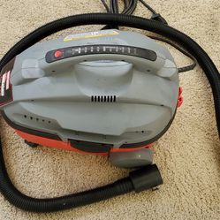 Craftsman 4 Gallon 5HP Wet Dry Vacuum