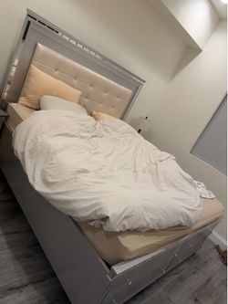 King bed