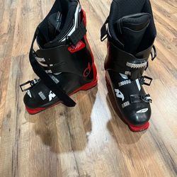 Men’s Ski Boots
