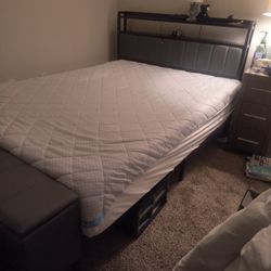 Full Size Bed Frame And 10"Memory Foam Mattress Less Than 2 Months Old
