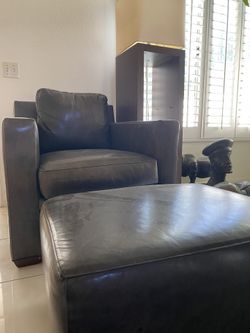 Modern Genuine Leather Chair W/ Ottoman And Floor Lamp / Shelf