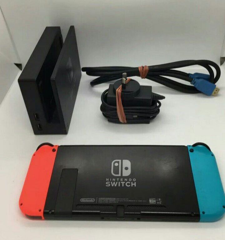 Nentendo Switch 