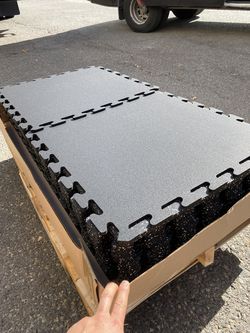 NEW- GYM-Interlocking RUBBER TILE MATS- NEW-MULTICOLORS-COLORED SPECKLE-ORDERED IN