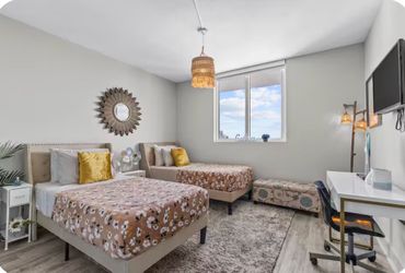 2 twin  beds