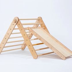 Little Climber / Pikler Triangle Wooden Toddler Climbing Gym w/ Slide – New in Box